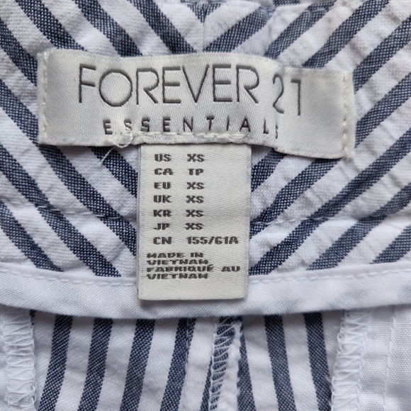 Forever 21 Essentials Striped Shorts Cotton Extra-Small - Picture 6 of 7